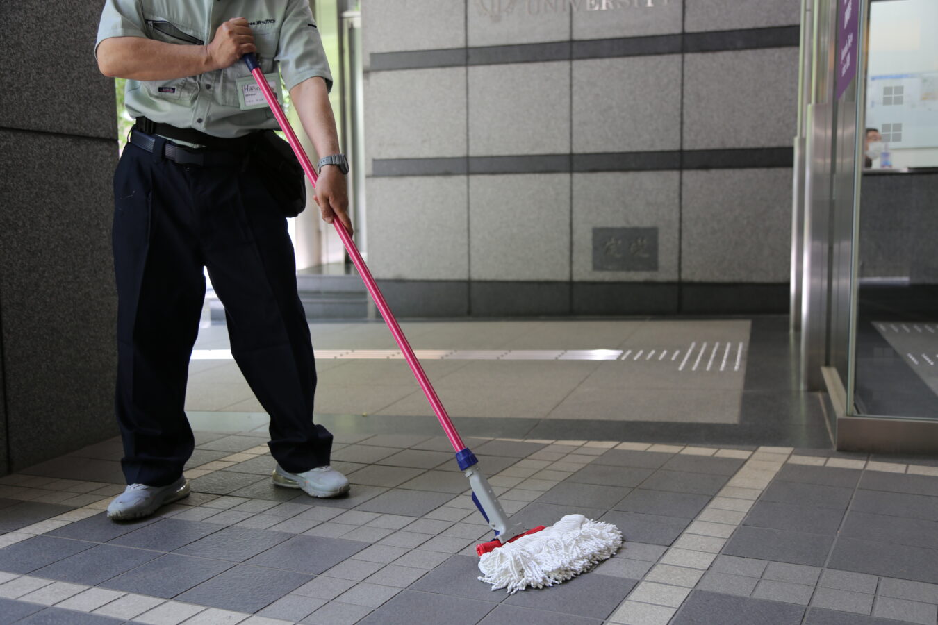 【清掃会社様向け】モップ・雑巾の洗濯代行｜現場負担を減らす業務用クリーニング